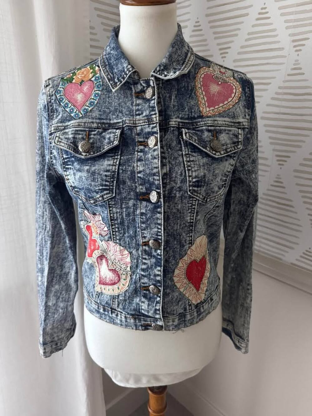 Vintage 90s Acid Wash Denim Jean Jacket Heart El Corazon Patches Medium AQ Brand